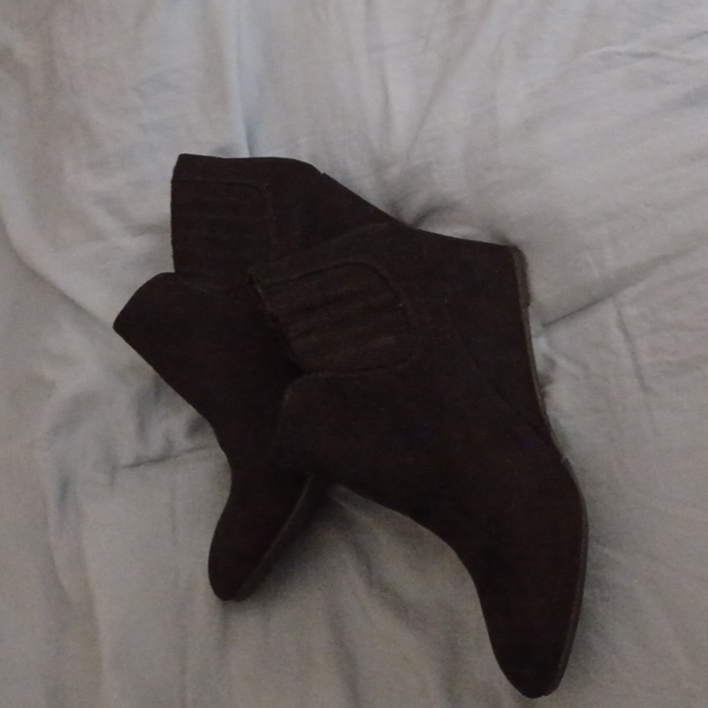 Booties - Picture 3 of 3